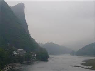 Yangshuo River Times Hotel Exterior photo